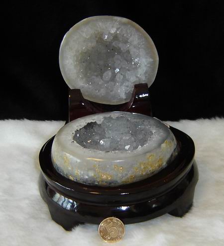天然玛瑙水晶聚宝盆 以售出